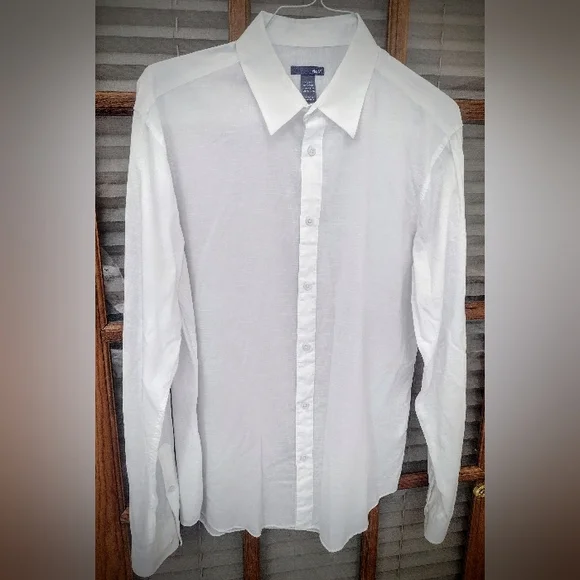 Brand New H&M Men's XL Collared White Button-Down, Light Summer Shirt NWOT - Picture 4 of 10